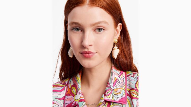 boucles d'oreilles pendantes en forme de coquille de trésor de récif Kate Spade femmes accessoires D8288988 neutre multi