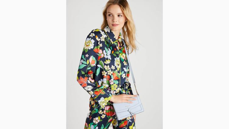 sac à bandoulière à rabat noué Kate Spade femmes accessoires D8288177 bleu aquarelle