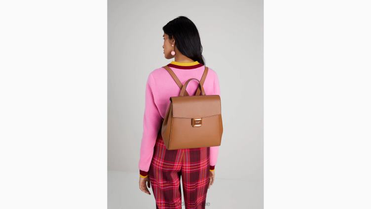 sac à dos moyen à rabat Katy Kate Spade femmes accessoires D8288293 gâteau au piment de la Jamaïque